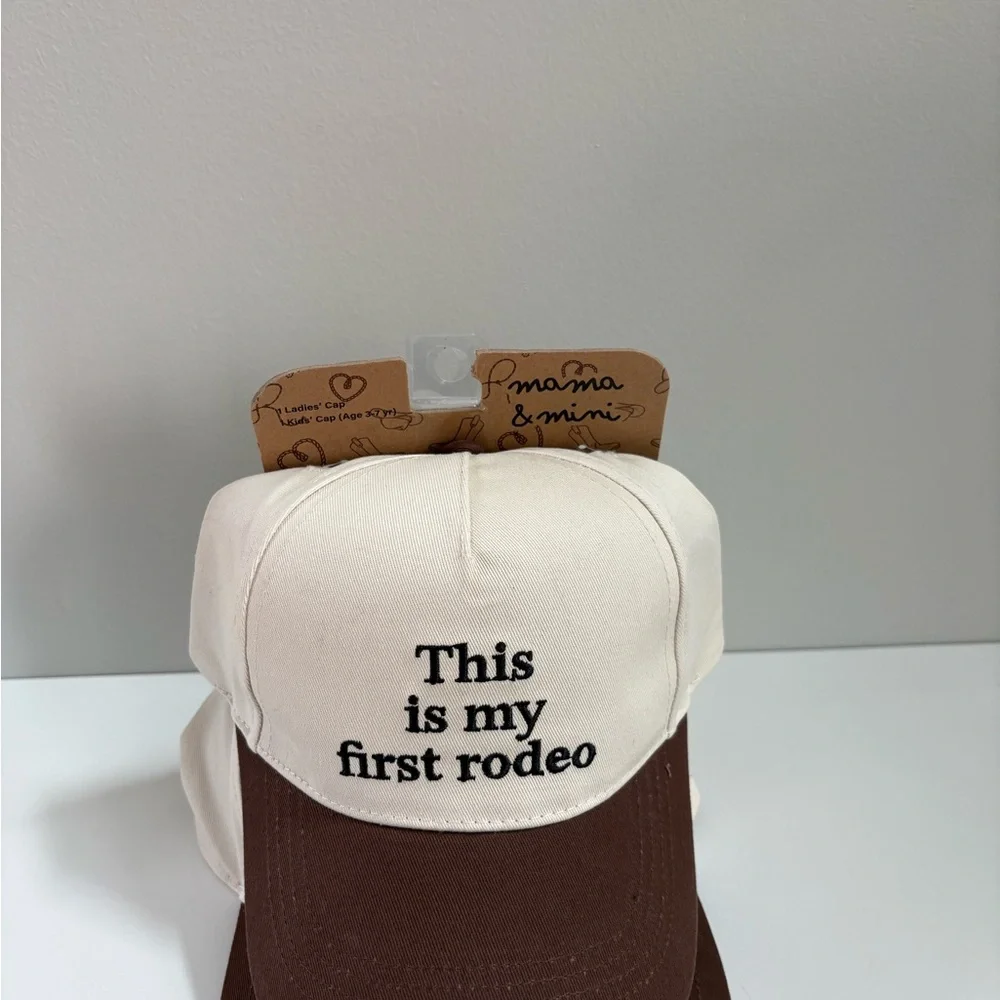David & Young Mama & Mini 'This is/This isn't my first rodeo' Trucker Hats - Picture 3 of 4